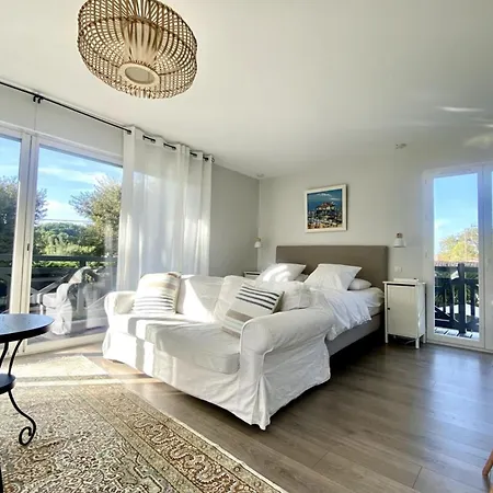 Sublime In The Heart Of The Hume